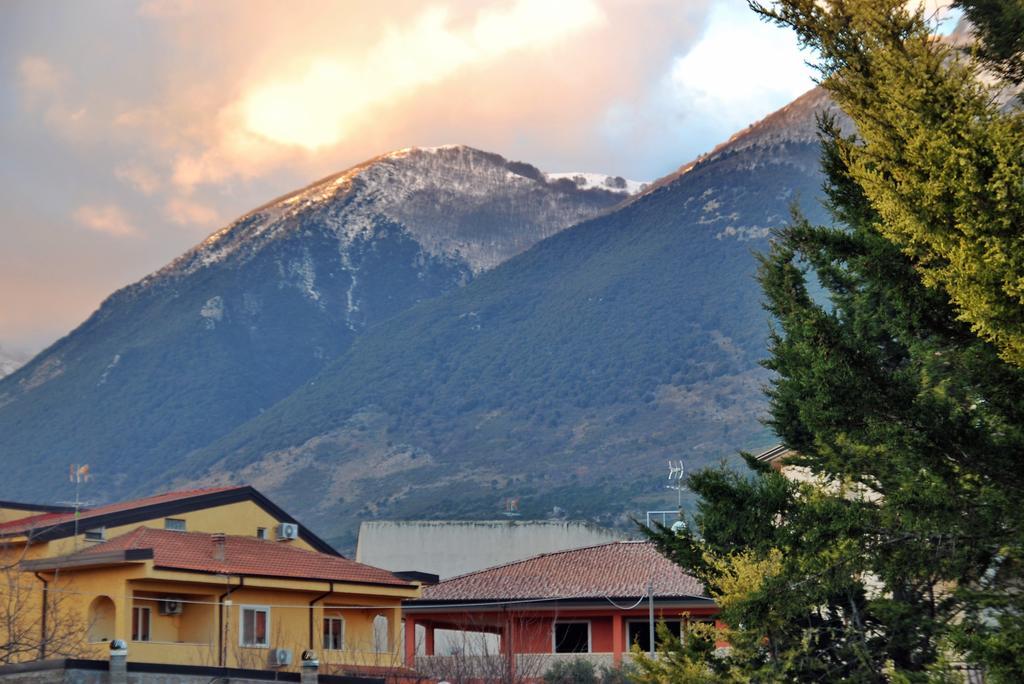 Bed And Breakfast Pieffe Frascineto Exterior foto