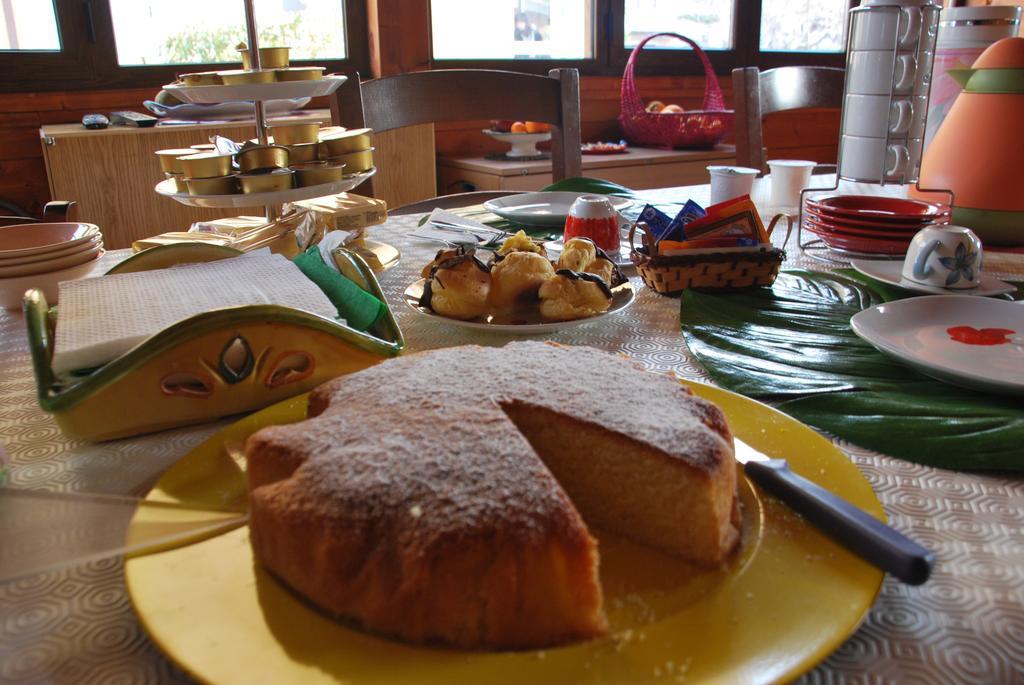 Bed And Breakfast Pieffe Frascineto Exterior foto