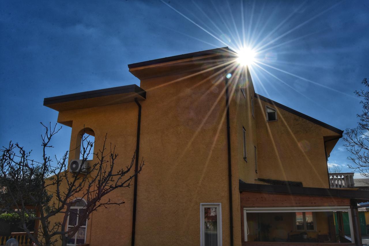 Bed And Breakfast Pieffe Frascineto Exterior foto