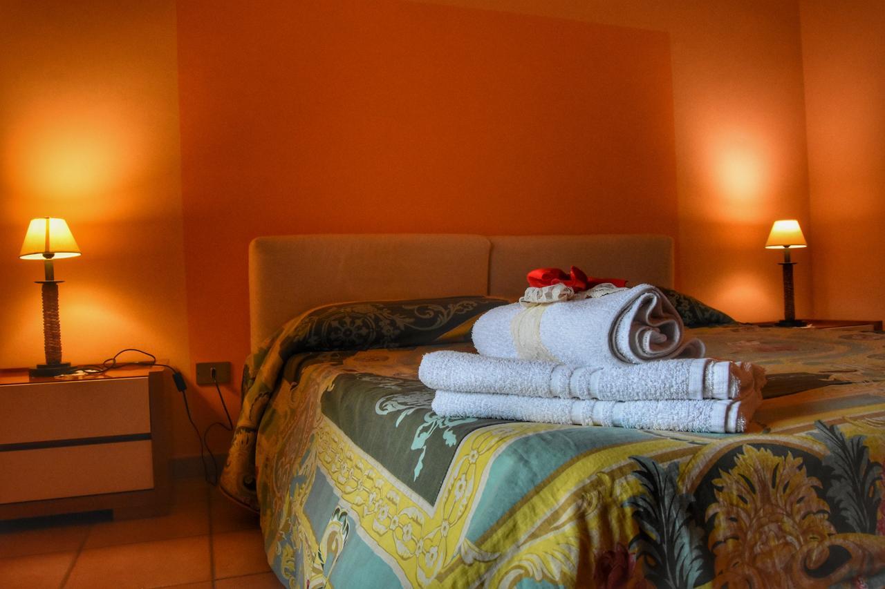 Bed And Breakfast Pieffe Frascineto Exterior foto
