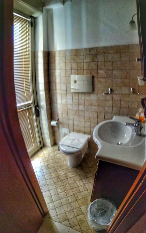 Bed And Breakfast Pieffe Frascineto Exterior foto