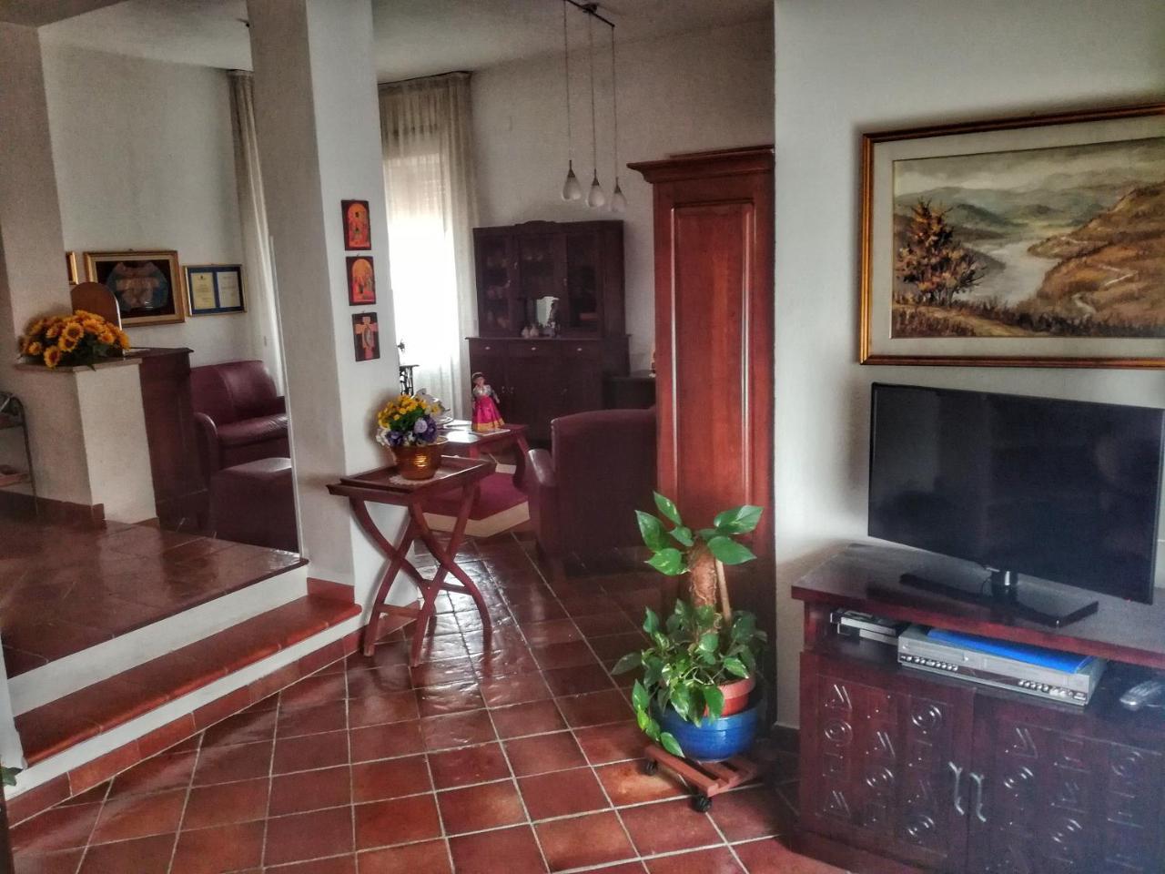 Bed And Breakfast Pieffe Frascineto Exterior foto