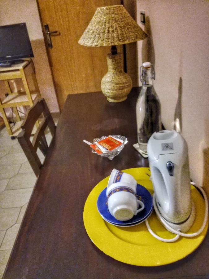 Bed And Breakfast Pieffe Frascineto Exterior foto