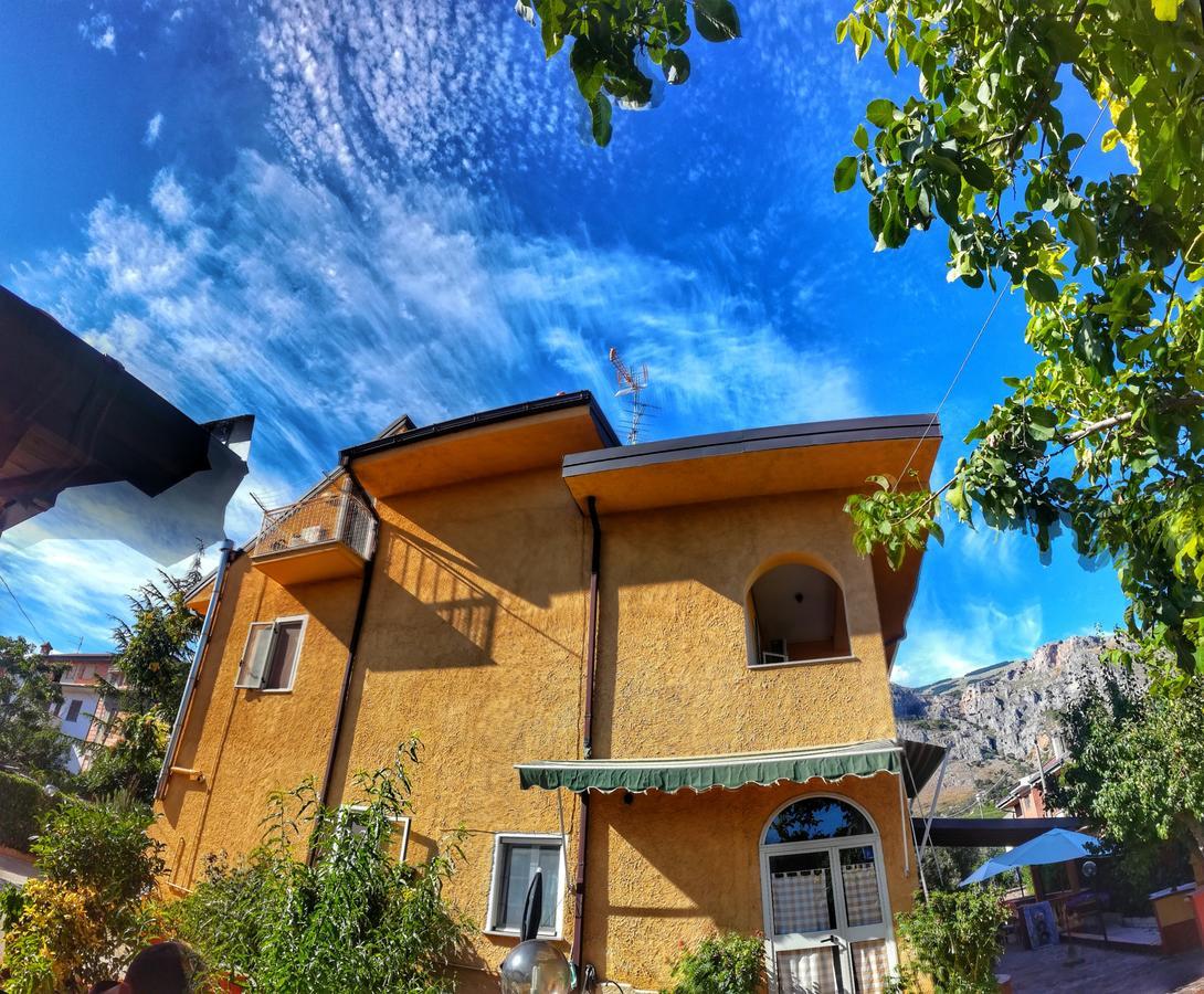 Bed And Breakfast Pieffe Frascineto Exterior foto