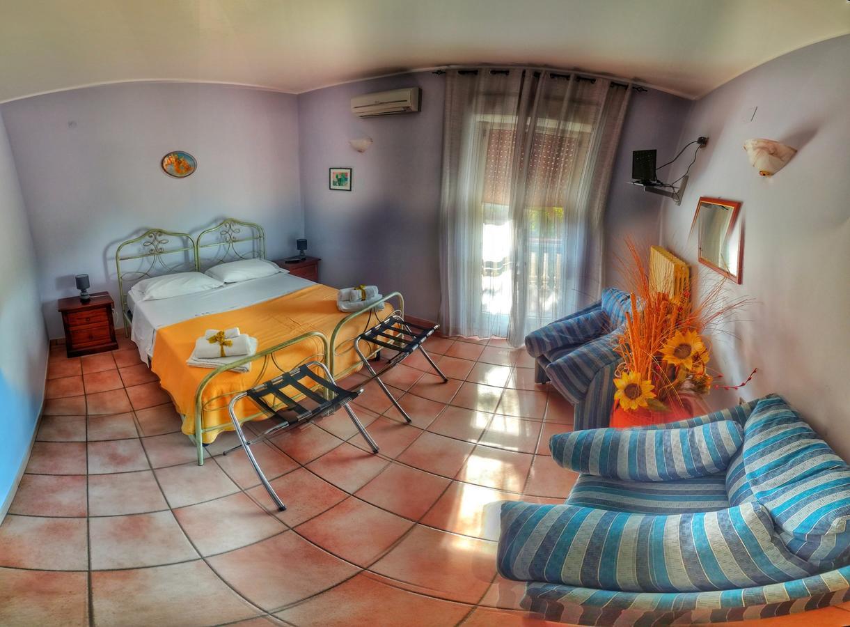 Bed And Breakfast Pieffe Frascineto Exterior foto